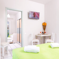 2016 24 a web 2048px