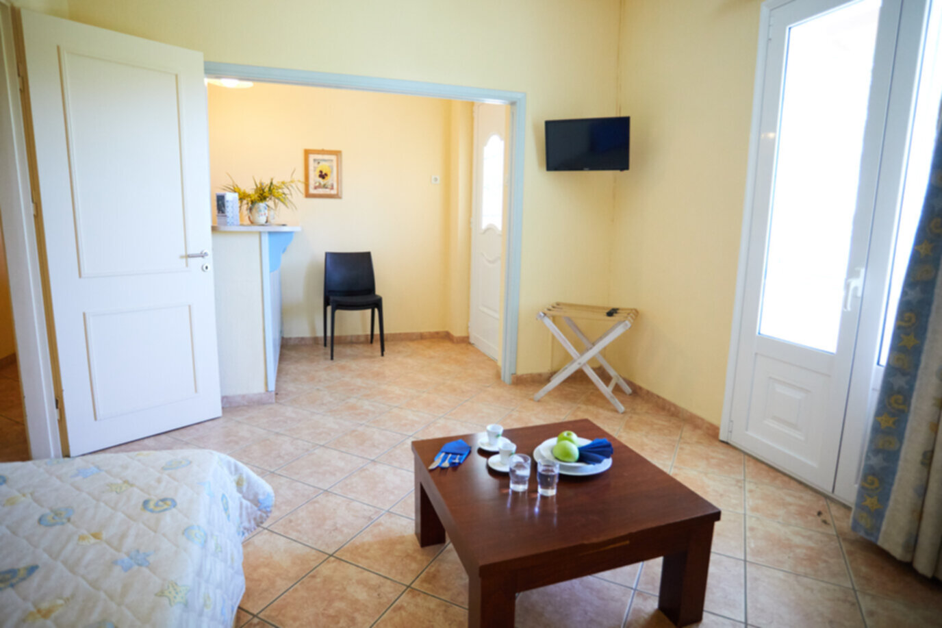 one bedroom apartment2